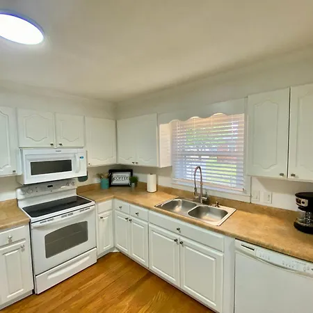 Pack Your Bags And Leave Tonight! Wilmington Exterior foto